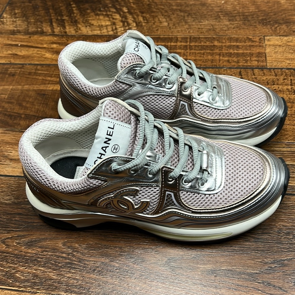 Chanel sneakers CC logo-appliqué panelled sneakers size 38